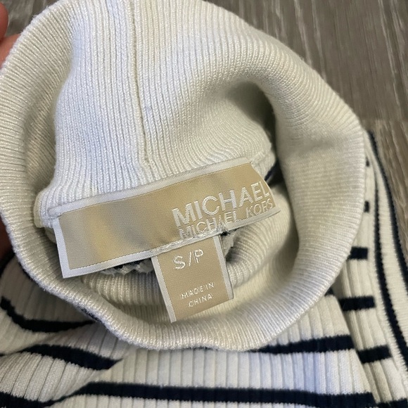 MICHAEL Michael Kors sleeveless shirt - Picture 2 of 3